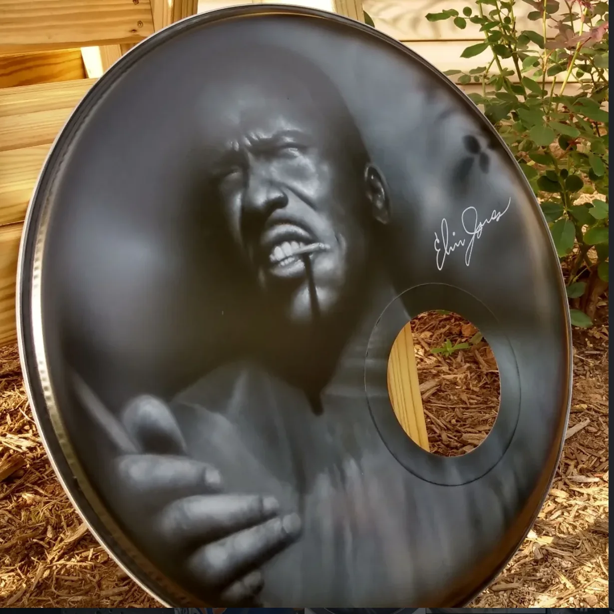 Elvin drumhead